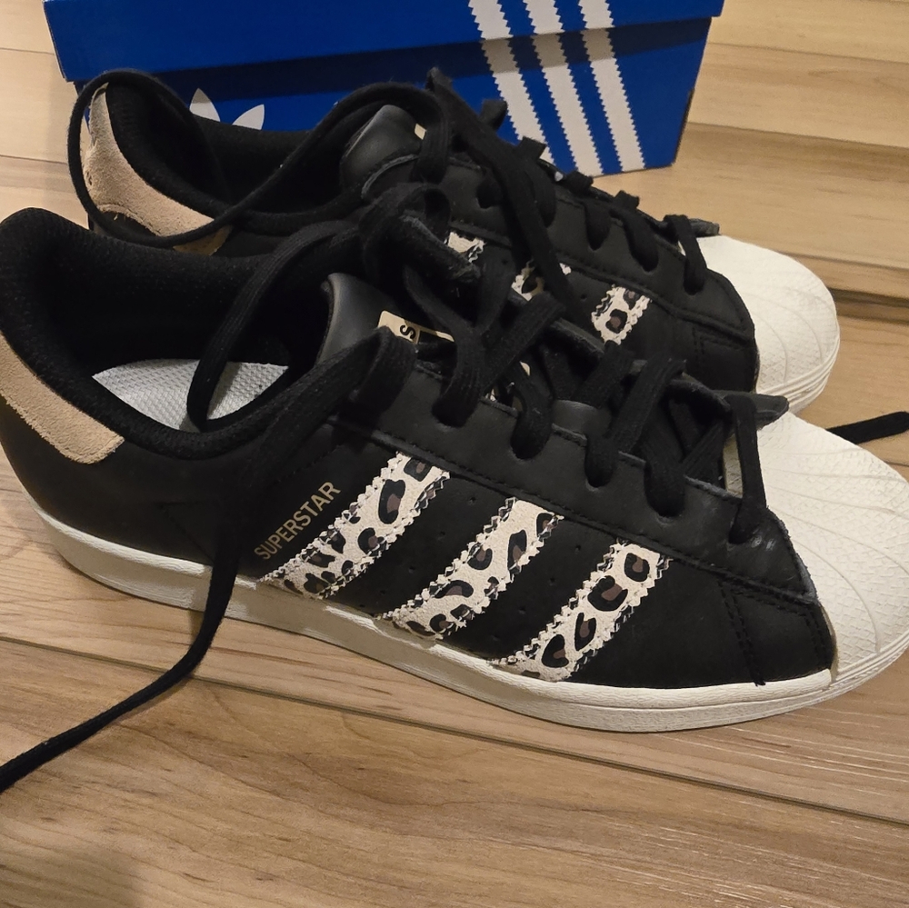 Women's Adidas Superstar Shoes